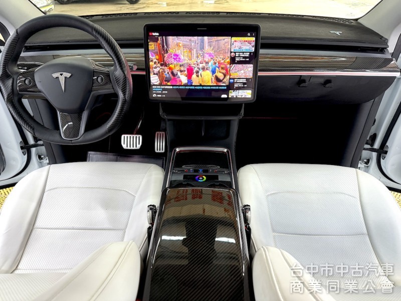 2022年 TESLA Model Y P版 EAP 可全貸