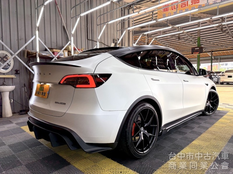 2022年 TESLA Model Y P版 EAP 可全貸