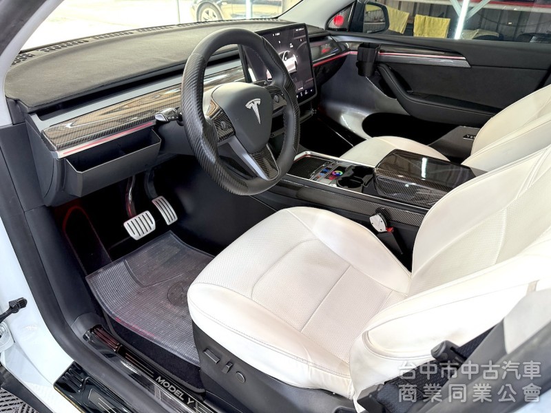 2022年 TESLA Model Y P版 EAP 可全貸