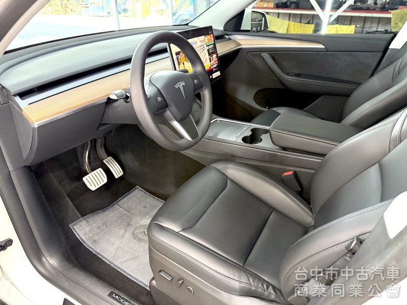 2022年 TESLA Model Y P版 EAP 可全貸