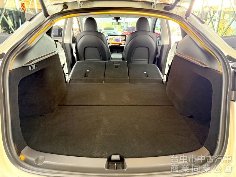 2022年 TESLA Model Y P版 EAP 可全貸
