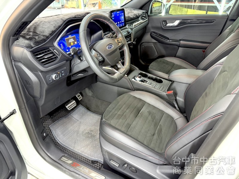 2022年 FORD KUGA AWD ST-Line X 可全貸