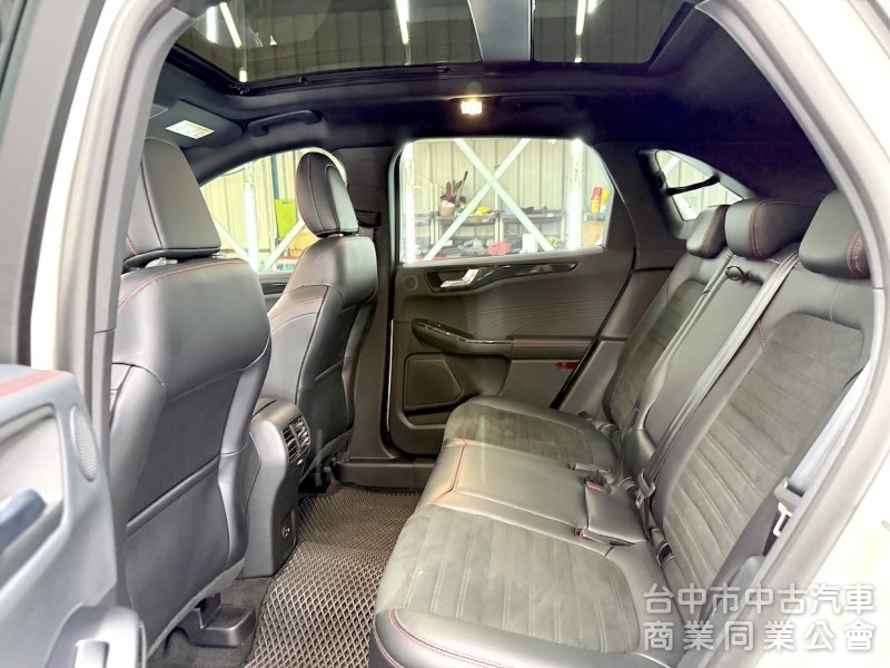 2022年 FORD KUGA AWD ST-Line X 可全貸