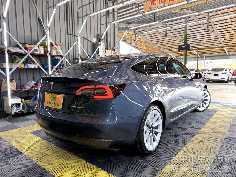 2022年 TESLA Model 3 LR FSD 加速包 可全貸