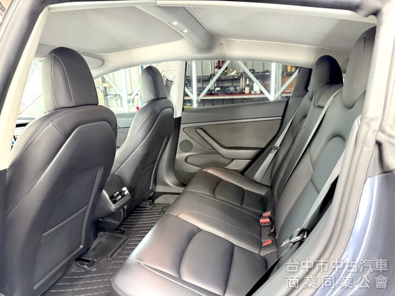 2022年 TESLA Model 3 LR FSD 加速包 可全貸