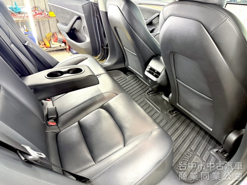 2022年 TESLA Model 3 LR FSD 加速包 可全貸