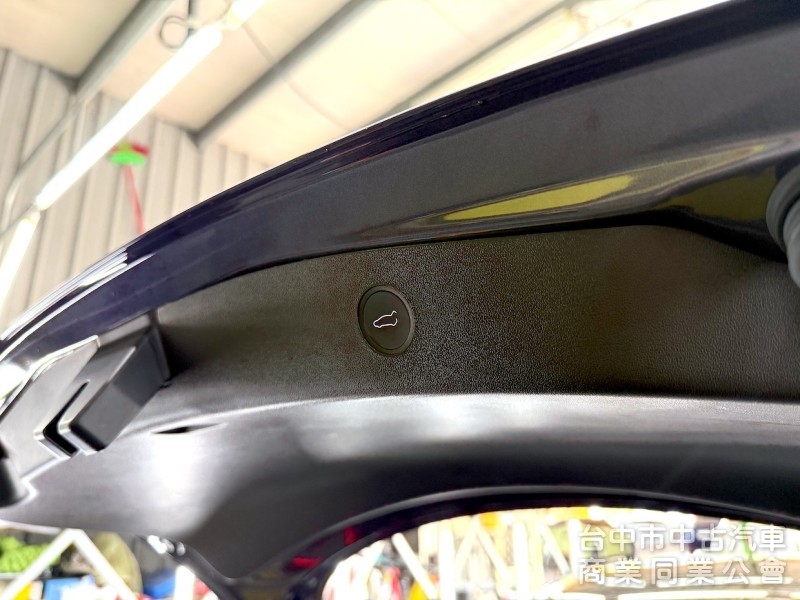 2022年 TESLA Model 3 LR FSD 加速包 可全貸