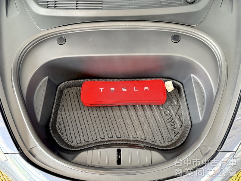 2022年 TESLA Model 3 LR FSD 加速包 可全貸