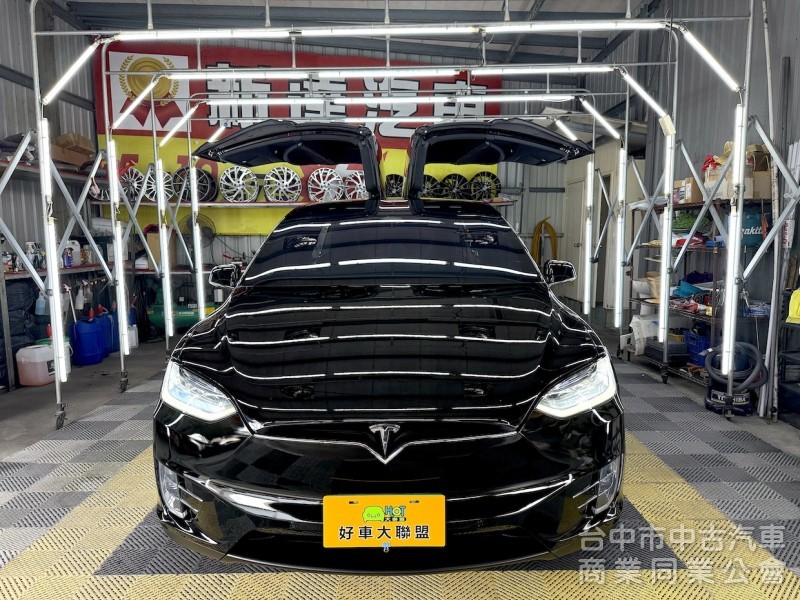 2019年 TESLA Model X 75D EAP 7座 可全貸