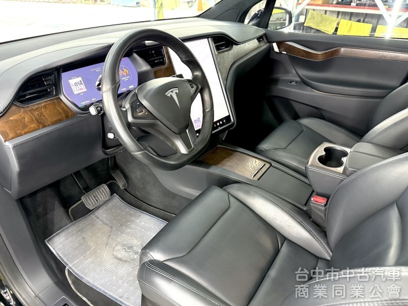 2019年 TESLA Model X 75D EAP 7座 可全貸