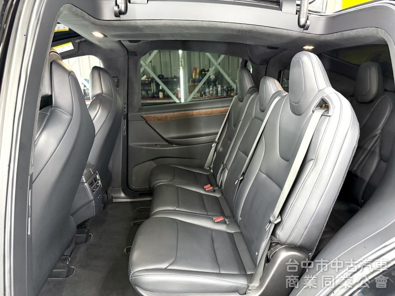2019年 TESLA Model X 75D EAP 7座 可全貸