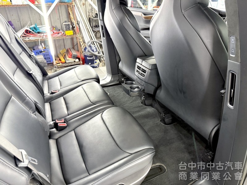 2019年 TESLA Model X 75D EAP 7座 可全貸