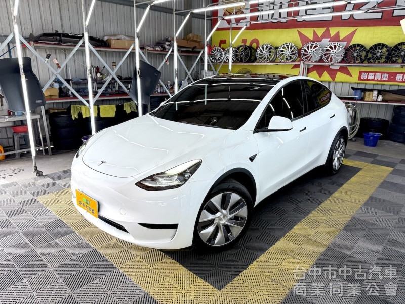 2024年 TESLA Model Y RWD 可全貸