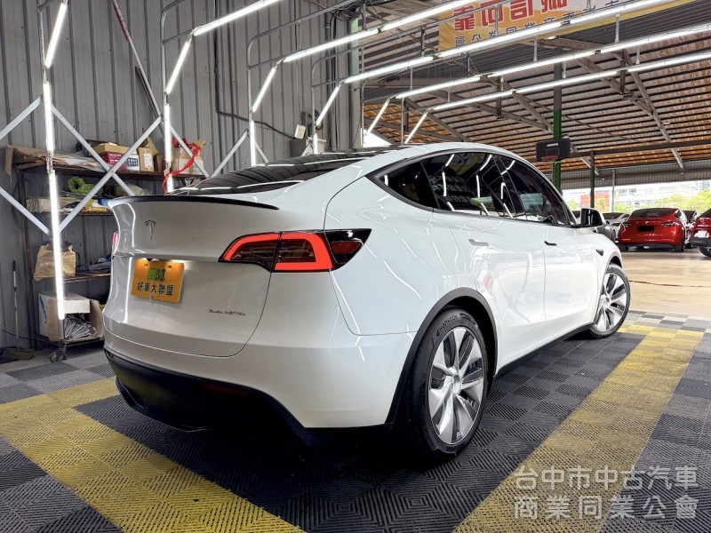 2022年 TESLA Model Y LR 可全貸