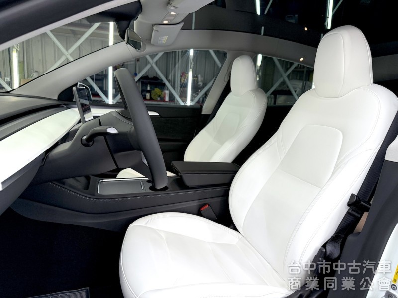 2024年 TESLA Model Y RWD 可全貸