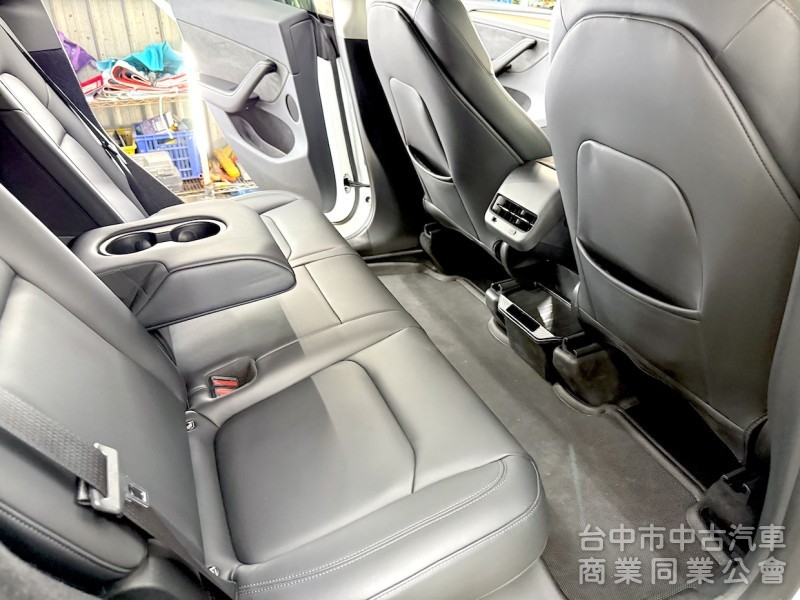 2023年式 TESLA Model Y LR EAP 可全貸