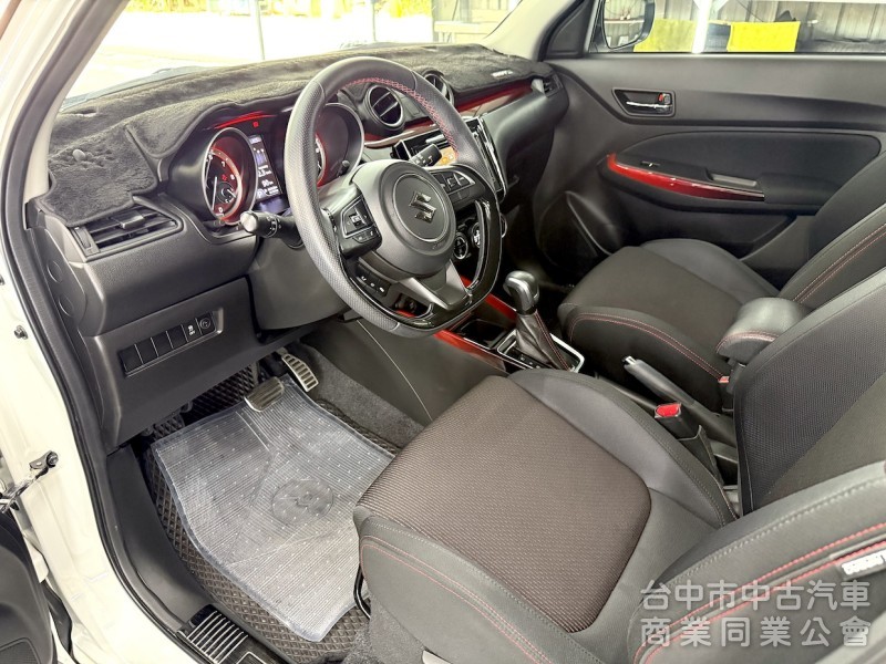 2019年 SUZUKI SWIFT Sport CARPLAY 可全貸