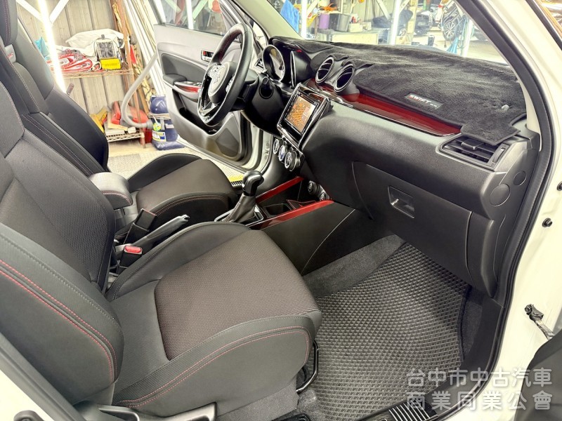 2019年 SUZUKI SWIFT Sport CARPLAY 可全貸