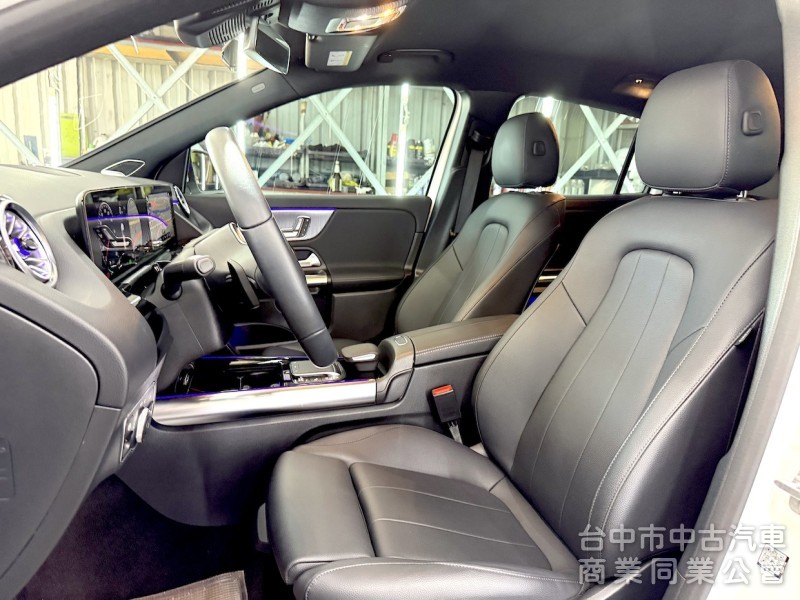 2023年 BENZ EQA250 360環景 氣氛燈 可全貸