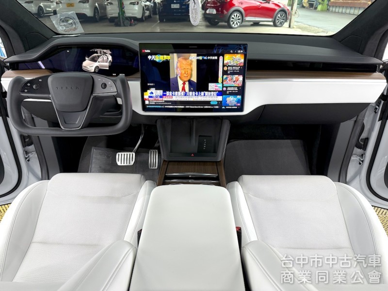 2023年 TESLA Model X LR 七座 白內裝 可全貸