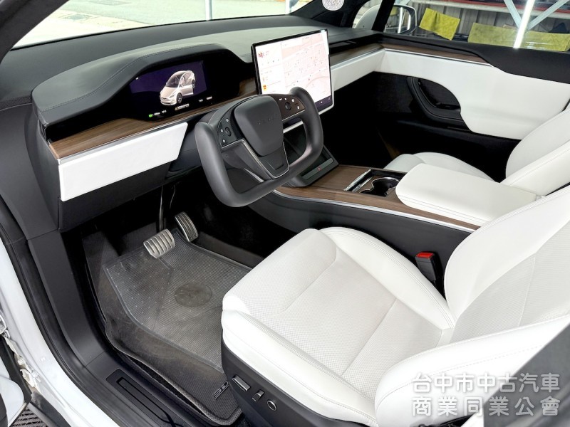 2023年 TESLA Model X LR 七座 白內裝 可全貸