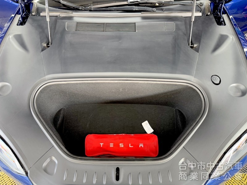 2023年 TESLA Model S LR EAP 可全貸