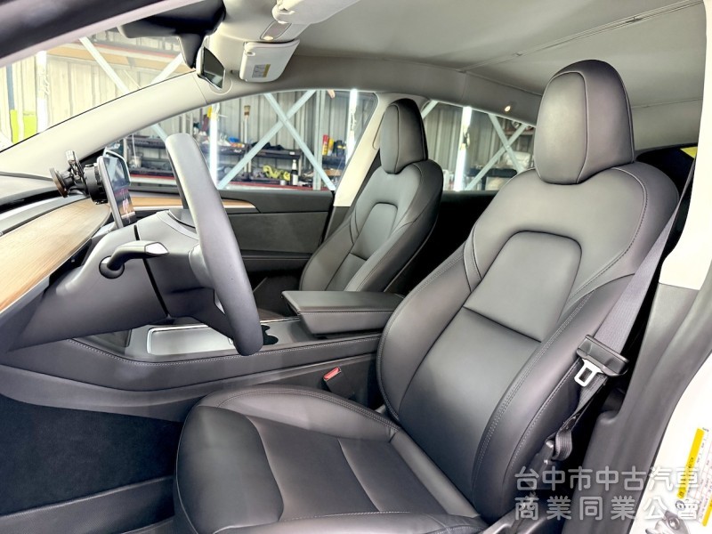 2023年 TESLA Model Y LR 可全貸