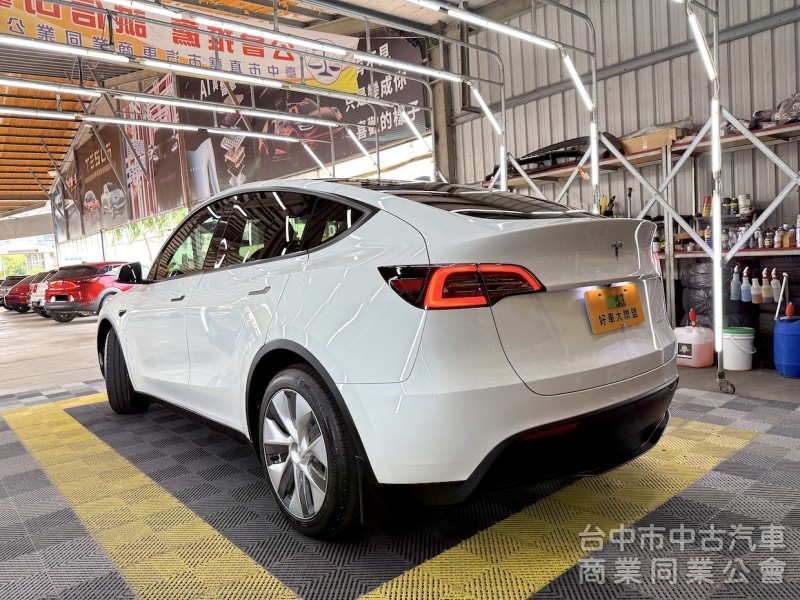 2023年 TESLA Model Y LR 可全貸