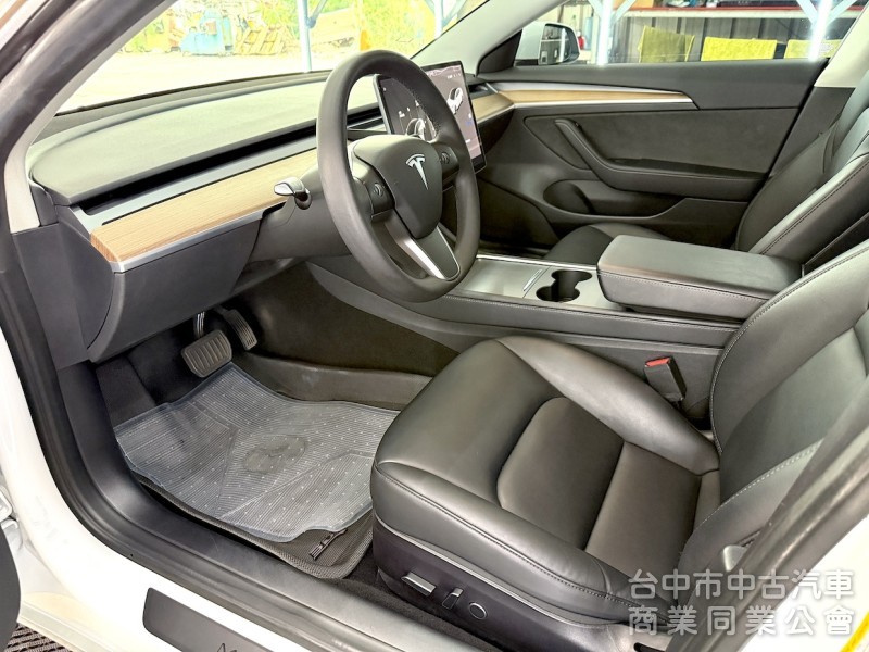 2022年 TESLA Model 3 LFP 可全貸