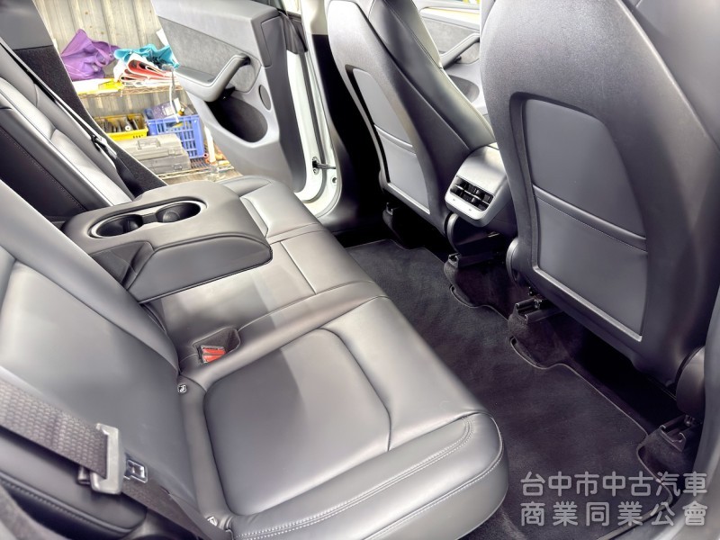 2022年 TESLA Model Y LR 可全貸