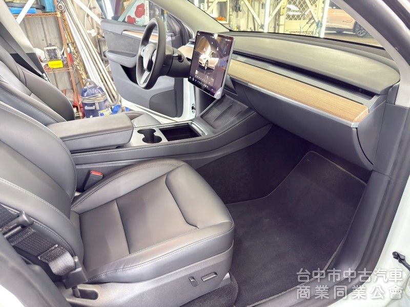 2022年 TESLA Model Y LR 可全貸