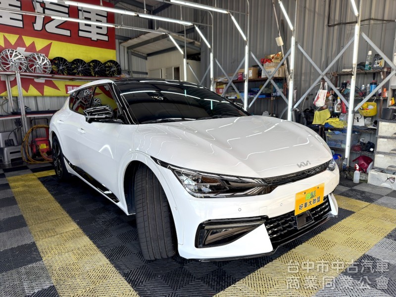 2023年 KIA EV6 GT-LINE e-AWD增程版 20吋輪圈 可全貸