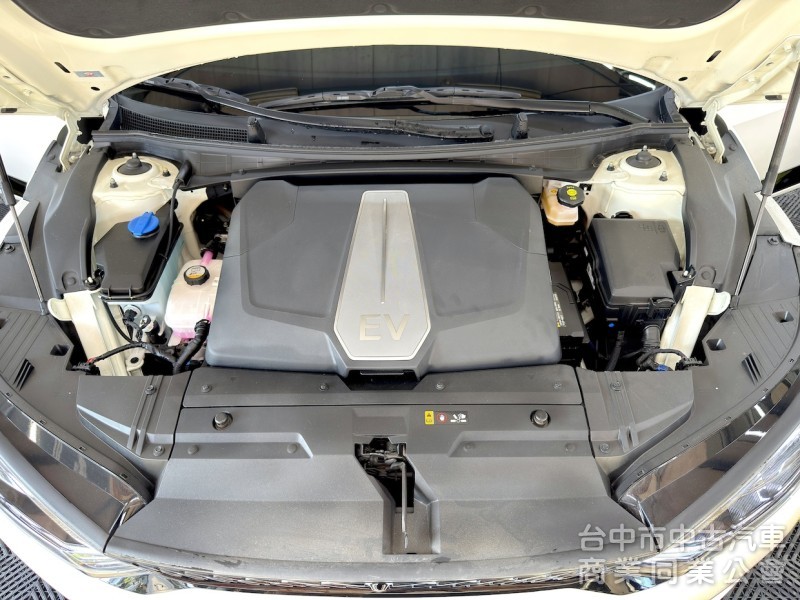 2023年 KIA EV6 GT-LINE e-AWD增程版 20吋輪圈 可全貸