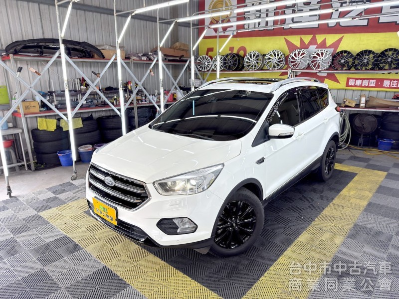 新達汽車 2018年 KUGA 勁黑版 Carplay ACC跟車 全景天窗 可全貸