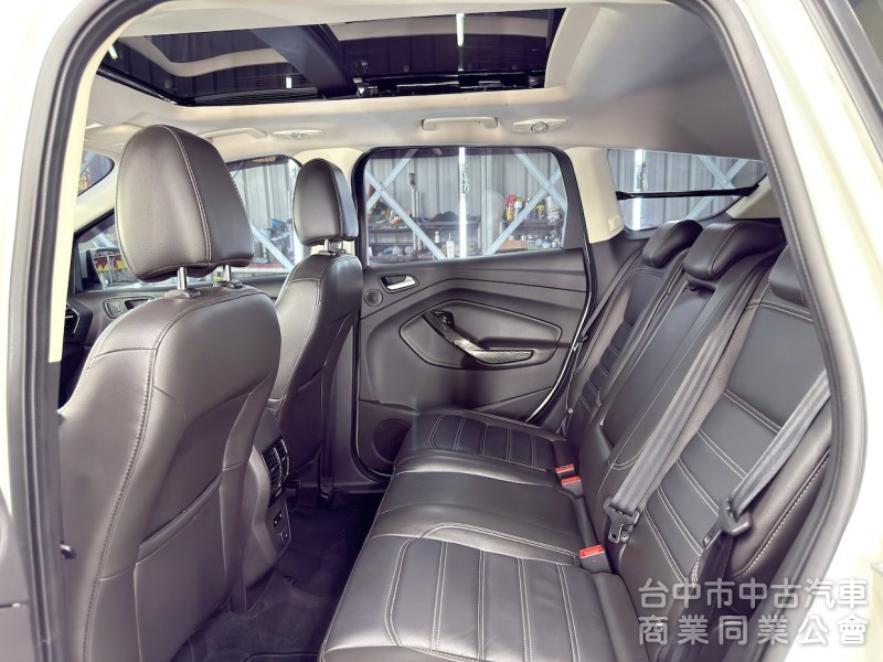 新達汽車 2018年 KUGA 勁黑版 Carplay ACC跟車 全景天窗 可全貸