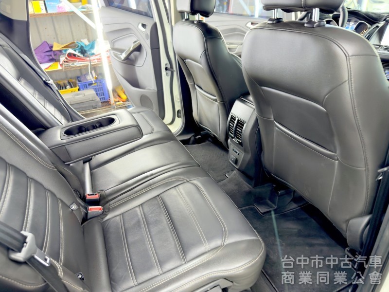 新達汽車 2018年 KUGA 勁黑版 Carplay ACC跟車 全景天窗 可全貸