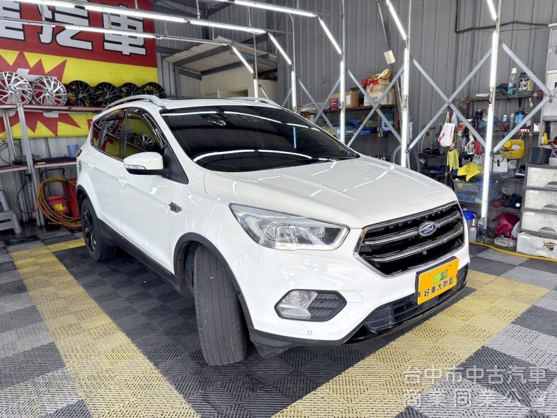 新達汽車 2018年 KUGA 勁黑版 Carplay ACC跟車 全景天窗 可全貸