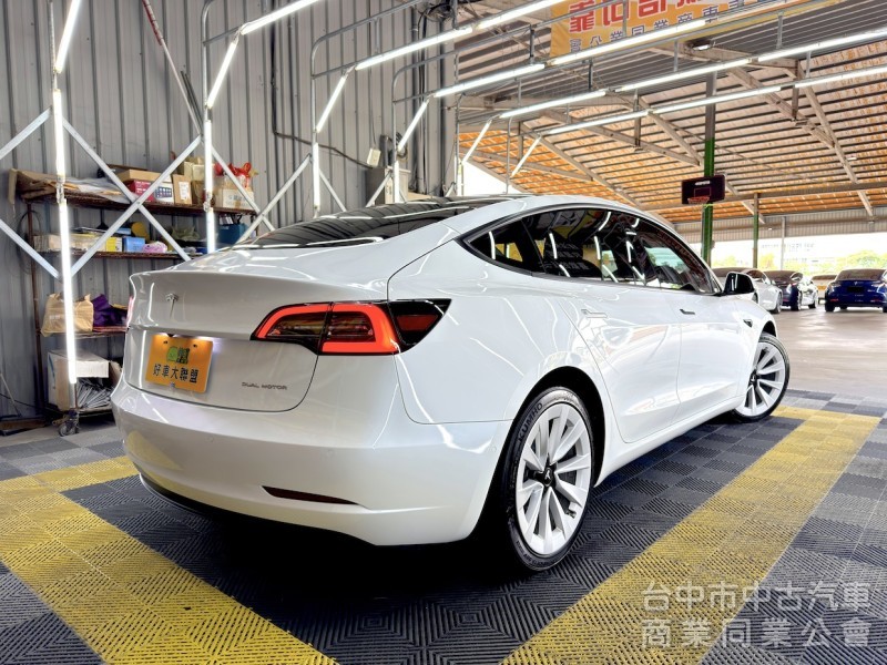2022年 TESLA Model 3 LR 可全貸