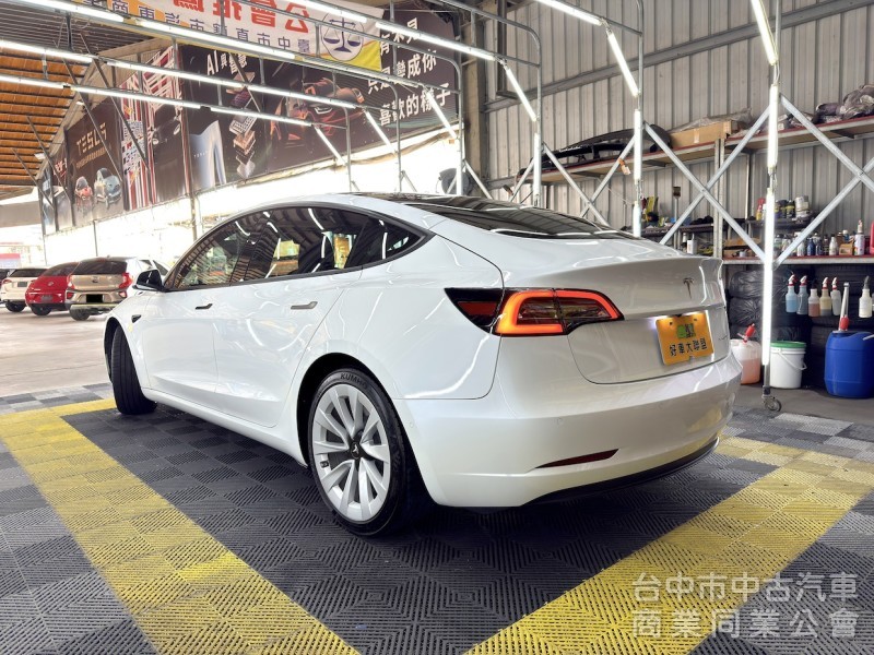 2022年 TESLA Model 3 LR 可全貸