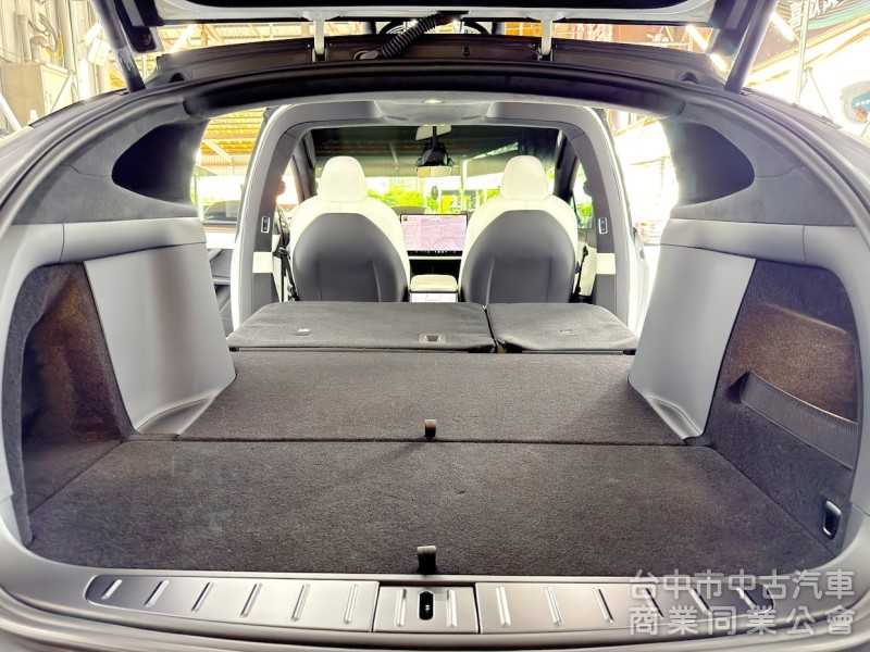 2024年 TESLA Model X LR EAP 可全貸