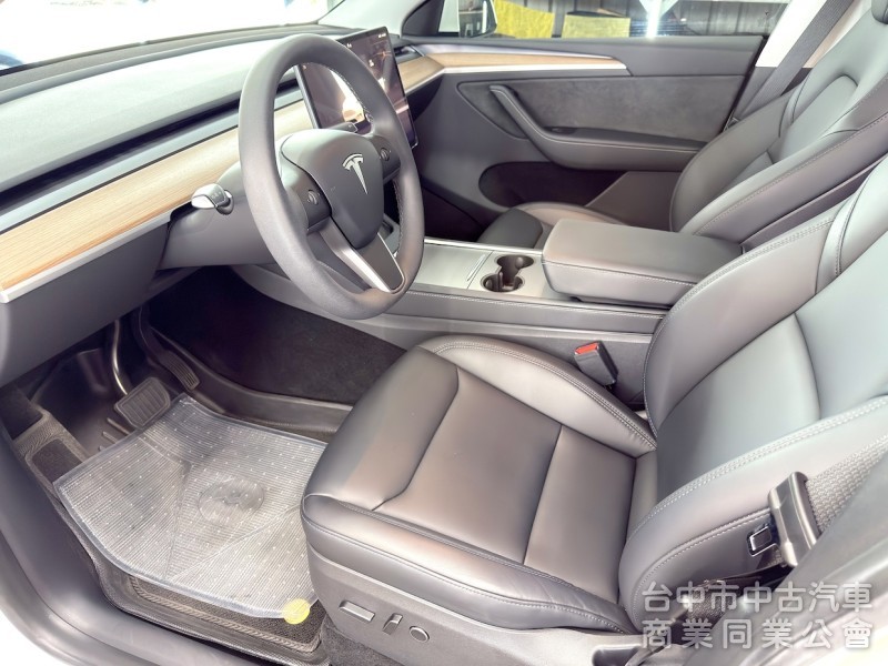 2022年 TESLA Model Y LR 可全貸
