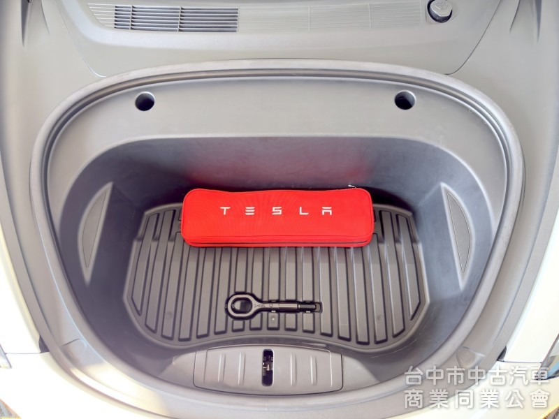 2021年 TESLA Model 3 SR FSD 可全貸