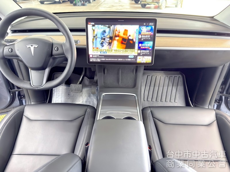 2023年 TESLA Model Y LR 稀有閃電銀 可全貸