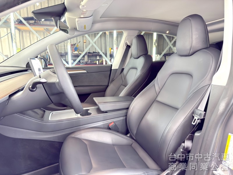 2023年 TESLA Model Y LR 稀有閃電銀 可全貸