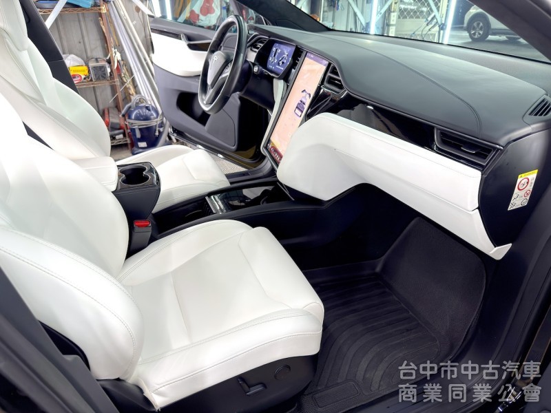 2019年 TESLA Model X 100D 終充 7座 可全貸