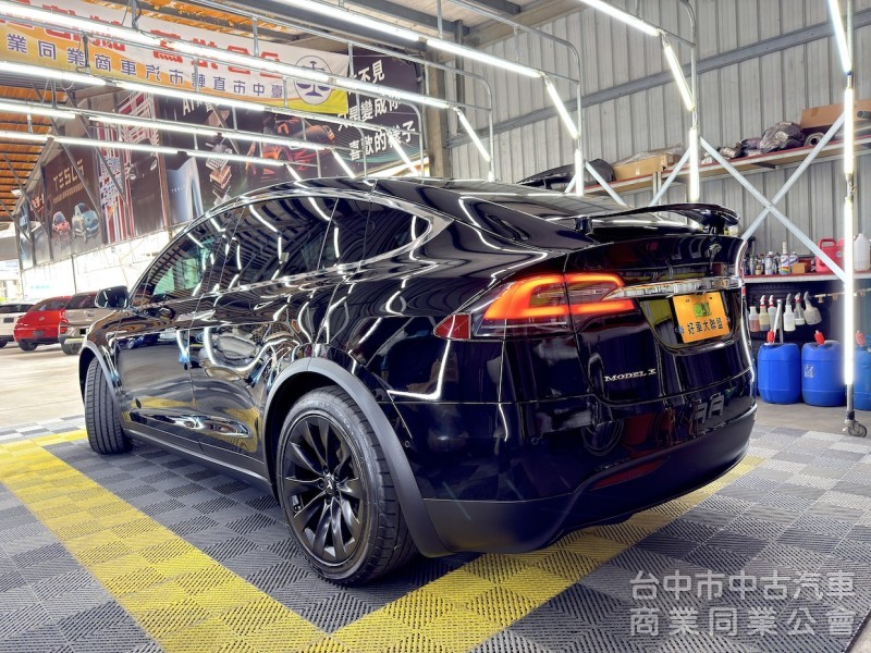 2019年 TESLA Model X 100D 終充 7座 可全貸