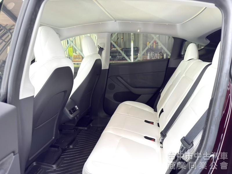 2023年 TESLA Model Y P版 EAP 白內裝 可全貸