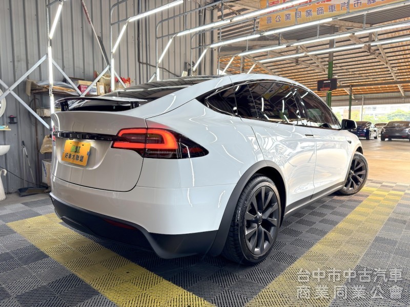 2024年 TESLA Model X LR 可全貸