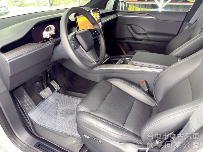 2024年 TESLA Model X LR 可全貸