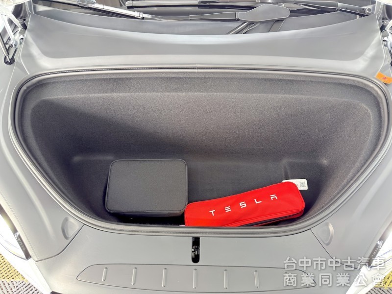 2024年 TESLA Model X LR 可全貸